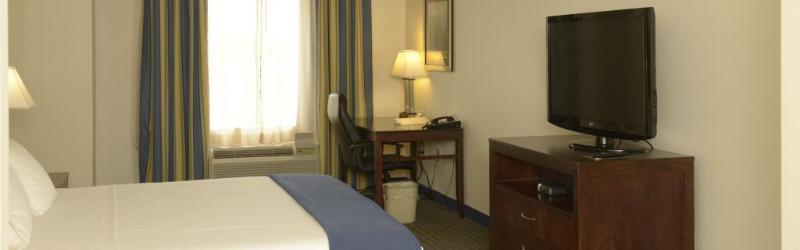 Holiday Inn Express & Suites Wilson-Downtown By Ihg Exterior photo
