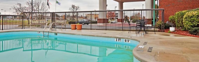 Holiday Inn Express & Suites Wilson-Downtown By Ihg Exterior photo